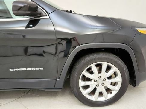 Used 2015 Jeep Cherokee Limited w/ Trailer Tow Group FWD image 21