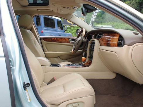 Used 2006 Jaguar XJ8 RWD image 35