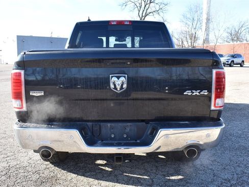 Used 2017 RAM 1500 Laramie w/ Convenience Group image 7