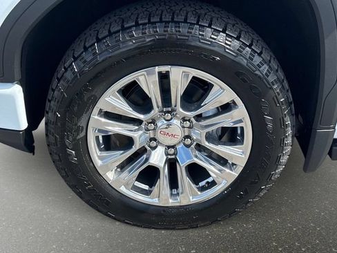 New 2026 GMC Sierra 1500 Denali w/ Technology Package AWD/4WD image 10