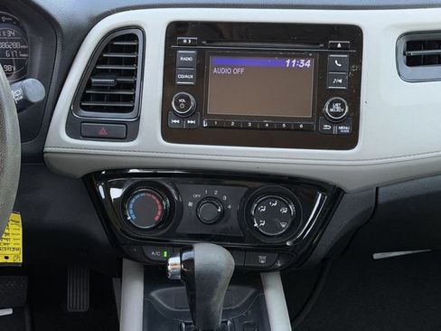 Used 2017 Honda HR-V LX image 15