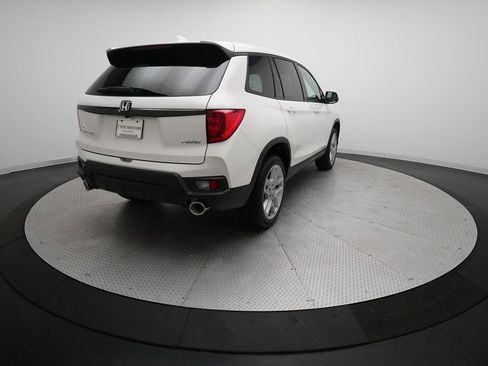 Used 2025 Honda Passport EX-L image 36