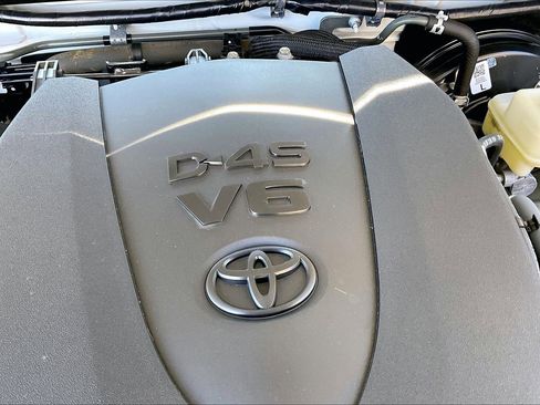 Used 2022 Toyota Tacoma 4x4 Double Cab image 28