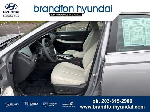 Certified 2023 Hyundai Sonata SEL w/ Convenience Package FWD image 21