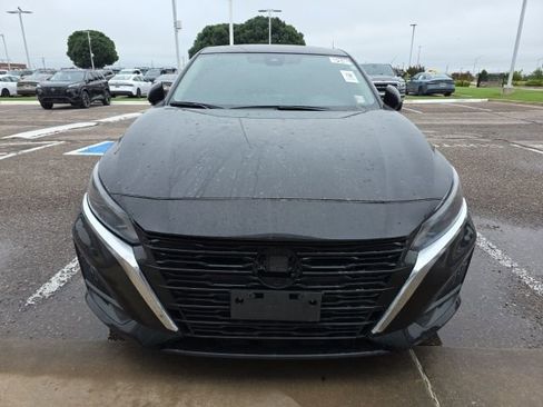 Used 2023 Nissan Altima 2.5 SL FWD image 2