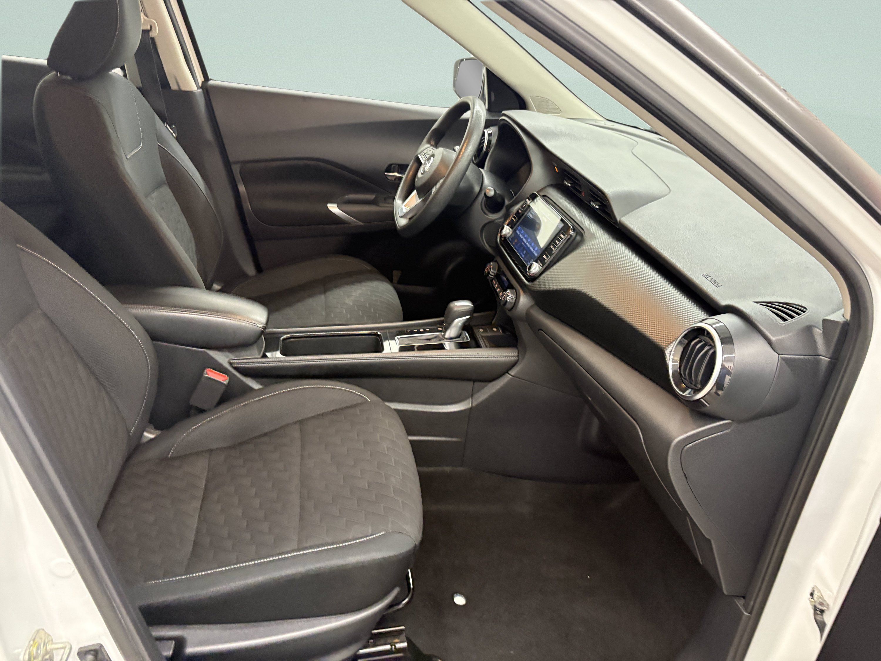 Used 2021 Nissan Kicks SV FWD image 20