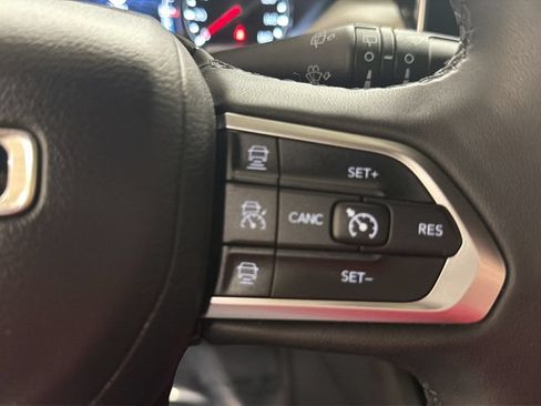 Used 2024 Jeep Compass Limited AWD/4WD image 18