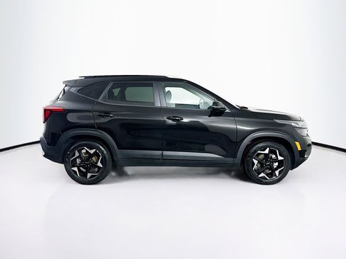 Used 2025 Kia Seltos S image 10