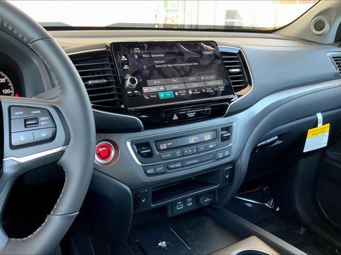 New 2025 Honda Ridgeline RTL image 6