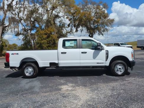 New 2026 Ford F250 XL w/ XL Chrome Package AWD/4WD image 4