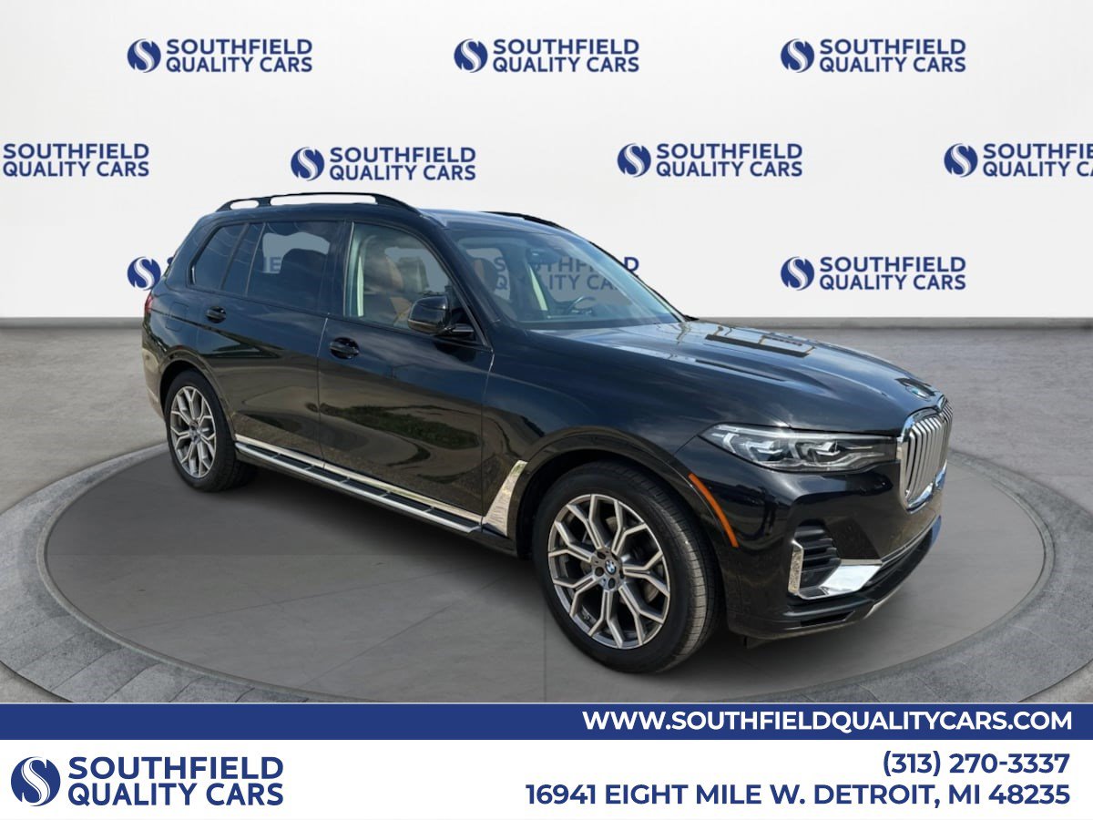 Used 2021 BMW X7 xDrive40i AWD/4WD image 1