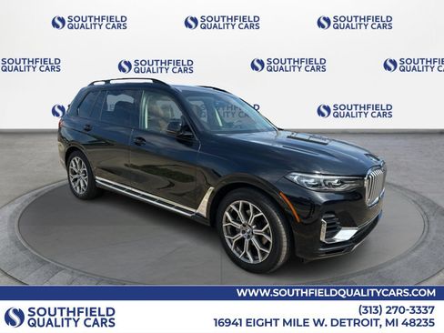 Used 2021 BMW X7 xDrive40i w/ Executive Package AWD/4WD image 1