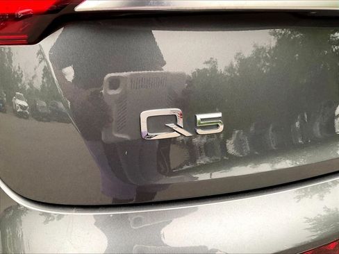 Used 2023 Audi Q5 2.0T Premium Plus w/ Premium Plus Package AWD/4WD image 28