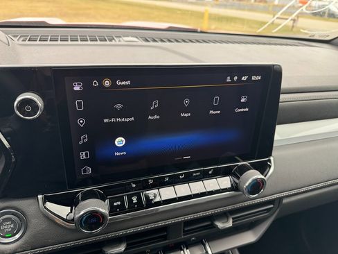 New 2026 Chevrolet Colorado LT image 18