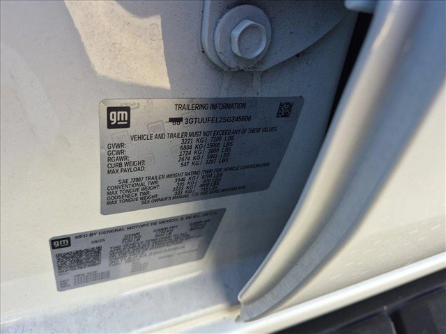 Used 2025 GMC Sierra 1500 AT4X AWD/4WD image 15