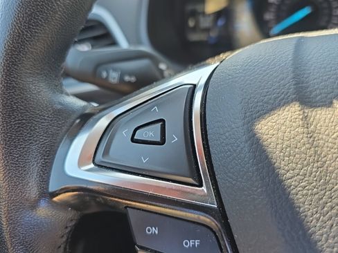 Used 2024 Ford Edge SEL AWD/4WD image 21