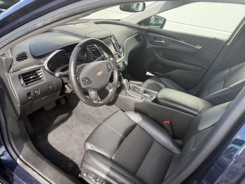 Used 2019 Chevrolet Impala LT image 8