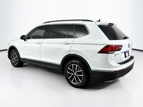 Used 2021 Volkswagen Tiguan SE FWD image 6