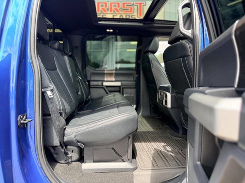 Used 2022 Ford F350 Lariat w/ Black Appearance Package AWD/4WD image 40