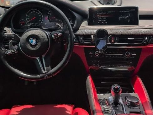 Used 2017 BMW X5 M AWD/4WD image 11