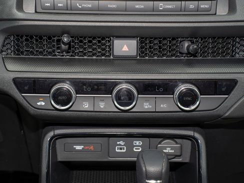 Certified 2023 Honda CR-V EX image 23