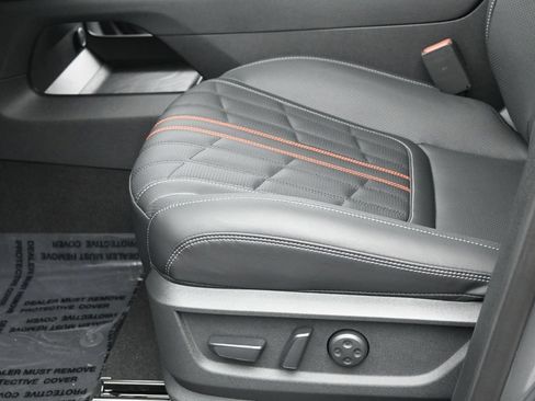 New 2026 Nissan Armada PRO-4X AWD/4WD image 18