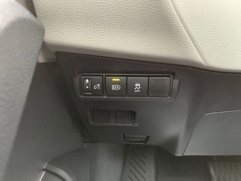 New 2026 Toyota Corolla Cross L AWD/4WD image 11