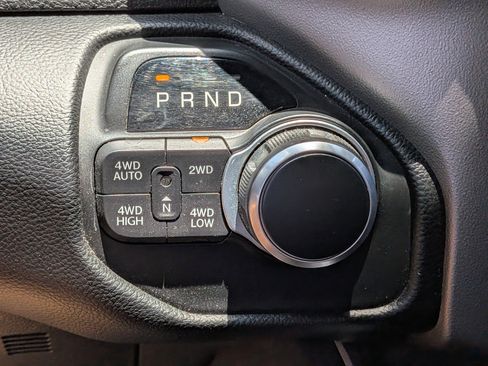 Used 2019 RAM 1500 Big Horn AWD/4WD image 29