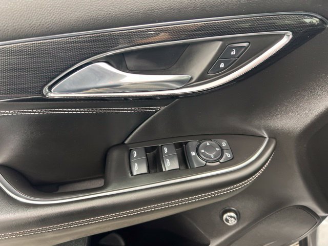 Used 2023 Buick Envision Preferred w/ Sport Touring Package AWD/4WD image 13