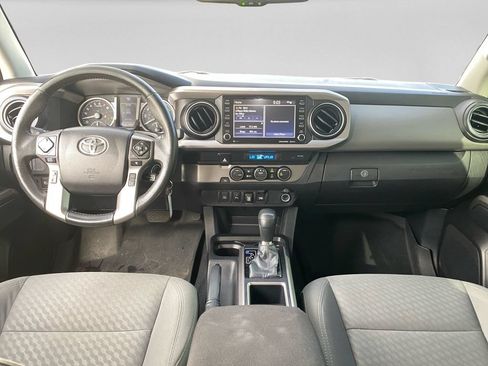 Used 2021 Toyota Tacoma SR5 RWD image 22