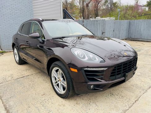 Used 2016 Porsche Macan S image 3