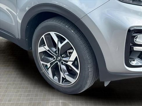 Used 2022 Kia Sportage EX w/ EX Technology Package AWD/4WD image 11