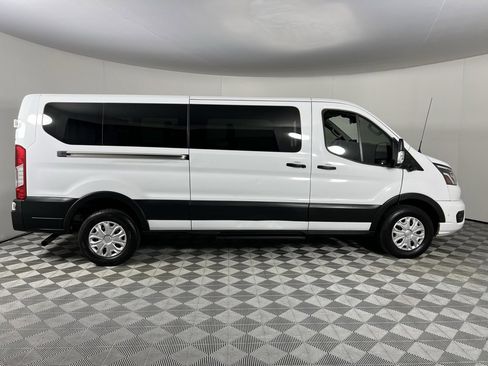 Used 2023 Ford Transit 350 XLT image 3