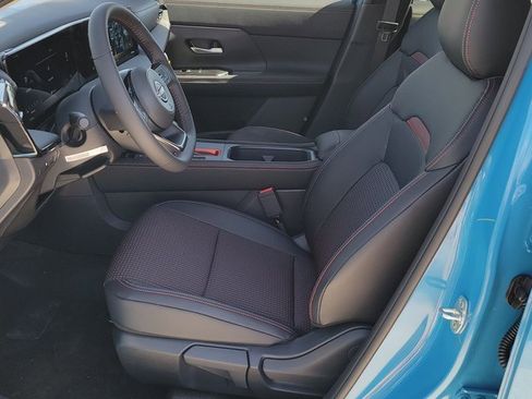 New 2026 Nissan Kicks SR w/ Cold Weather Package image 6