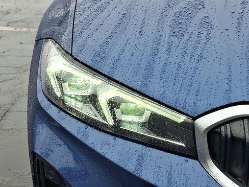 Used 2024 BMW 330i xDrive Sedan AWD/4WD image 20