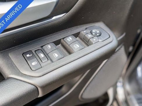 Used 2025 RAM 1500 Big Horn AWD/4WD image 17