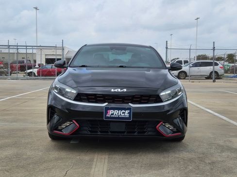 Used 2022 Kia Forte GT-Line w/ GT-Line Technology Package FWD image 2