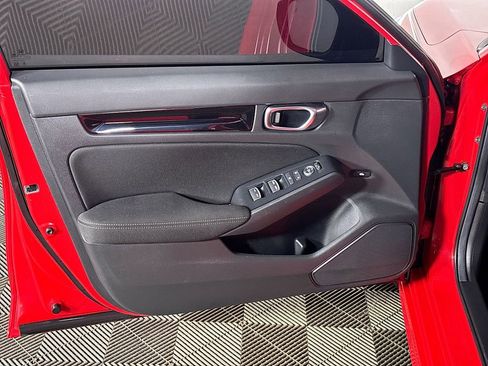 Certified 2025 Honda Civic Sport image 11