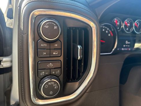 Used 2019 Chevrolet Silverado 1500 LT w/ Texas Edition AWD/4WD image 18