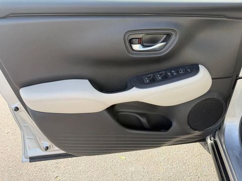 New 2026 Honda HR-V LX image 24