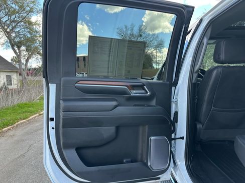 Used 2024 GMC Sierra 2500 Denali w/ Denali Reserve Package image 37