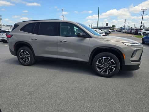 New 2026 Buick Enclave Sport Touring w/ LPO, Floor Liner Package FWD image 4