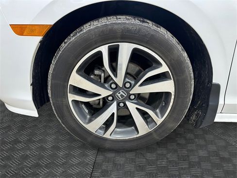 Used 2021 Honda Odyssey Touring image 14