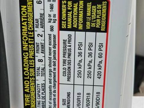 Used 2017 Toyota Highlander LE image 14