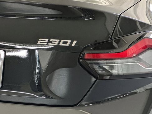 Used 2025 BMW 230i Coupe w/ Convenience Package image 12