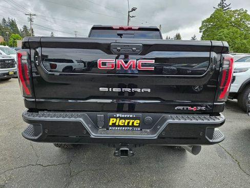 New 2026 GMC Sierra 2500 AT4X AWD/4WD image 4
