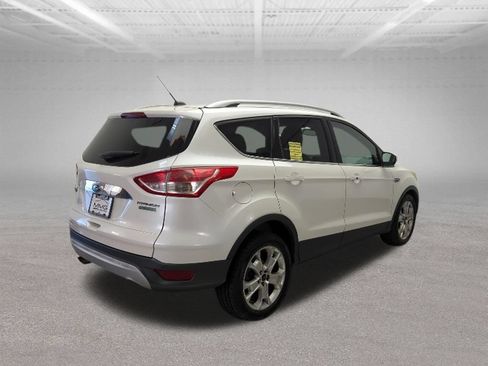 Used 2015 Ford Escape Titanium w/ Equipment Group 301A FWD image 7