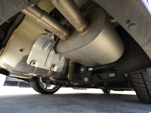 Used 2022 Kia Stinger GT2 w/ Red Interior Color Package image 15