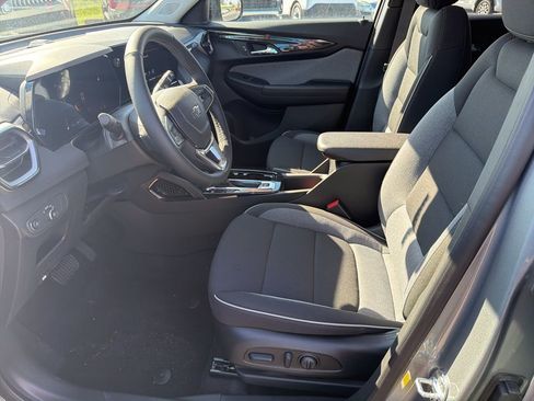 New 2026 Chevrolet TrailBlazer LT w/ Convenience Package AWD/4WD image 12
