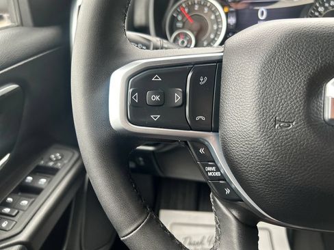 Used 2025 RAM 1500 Big Horn AWD/4WD image 23